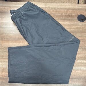 Puma—Men's Black Athletic Pants— size XXL